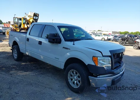 2014 Ford F-150 Xl z USA, uszkodzony, nr VIN 1FTFW1ET9EFB85445